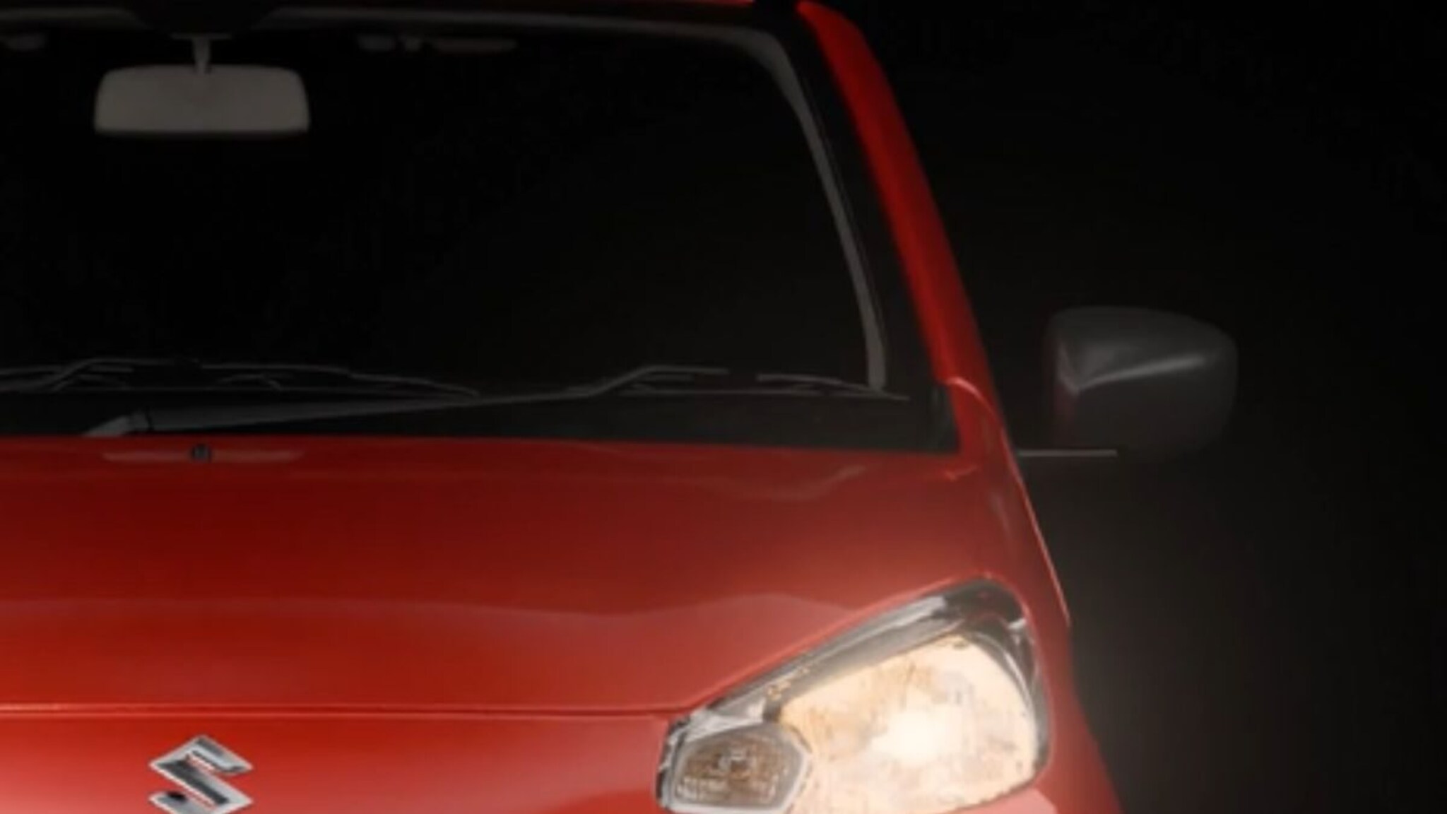 हिवाळ्यात Bike वर कशाला फिरायचं? 1999 रुपये EMI वर घरी आणा Maruti ची 34 किमी मायलेज देणारी Car