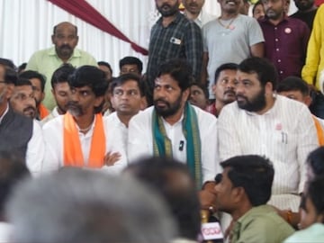 बच्चू कडू बच्चू कडू