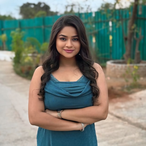  "जिथे मला वाटतंय की त्रास होतोय, मी आयुष्यात काहीतरी चुकीचा निर्णय घेतलाय, त्यावेळेस मी ताईला पहिल्यांदा ही गोष्ट सांगितली."