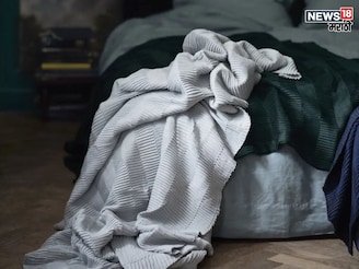 कपाटात पॅक करून ठेवलेल्या ब्लँकेटला येतोय घाणेरडा वास?