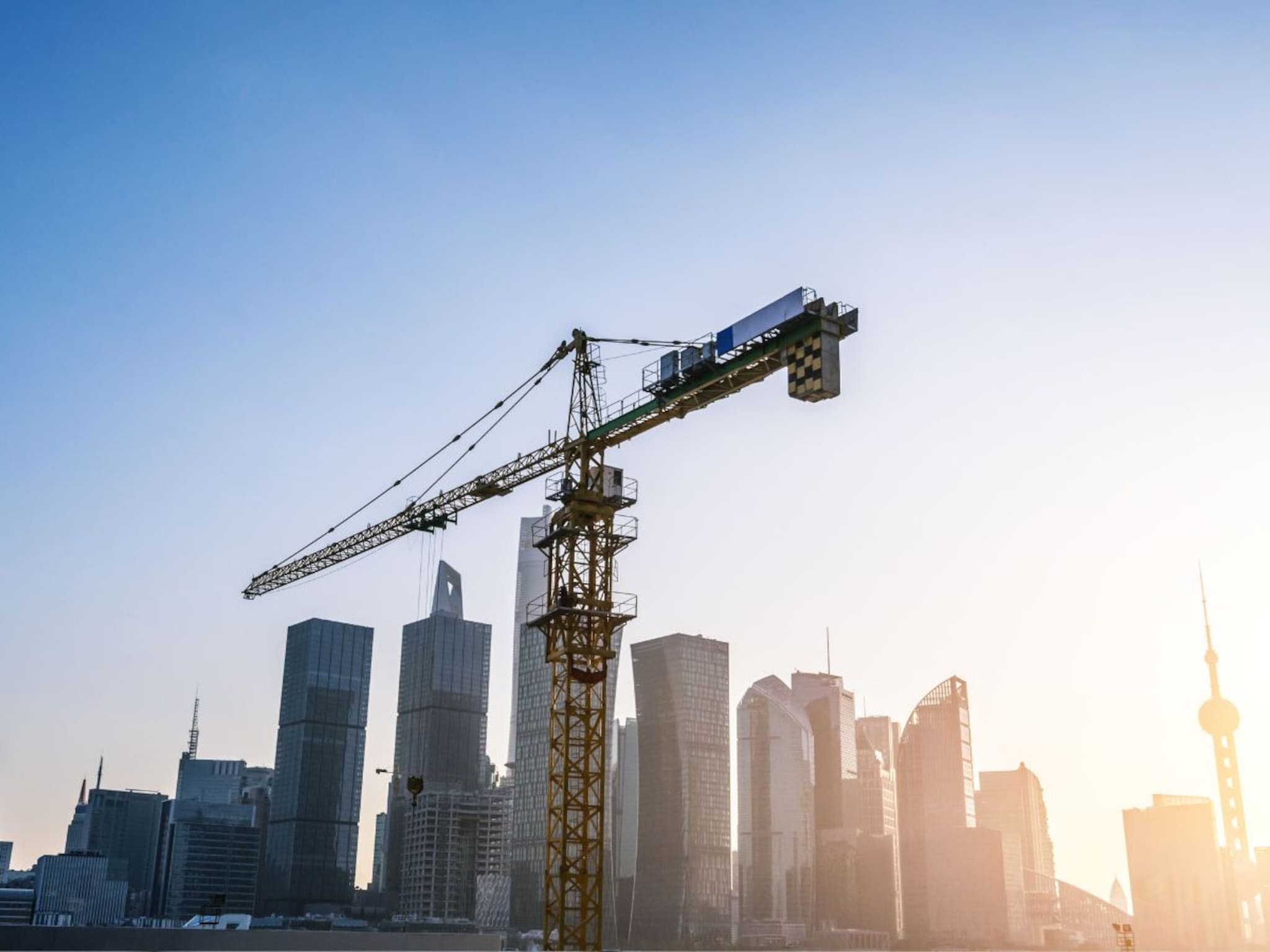 Real Estate : स्वप्नातलं Best घर कसं निवडायचं? विकत घेण्यापूर्वी 'या' गोष्टी लक्षात ठेवा, भविष्यात येणार नाही अडचण