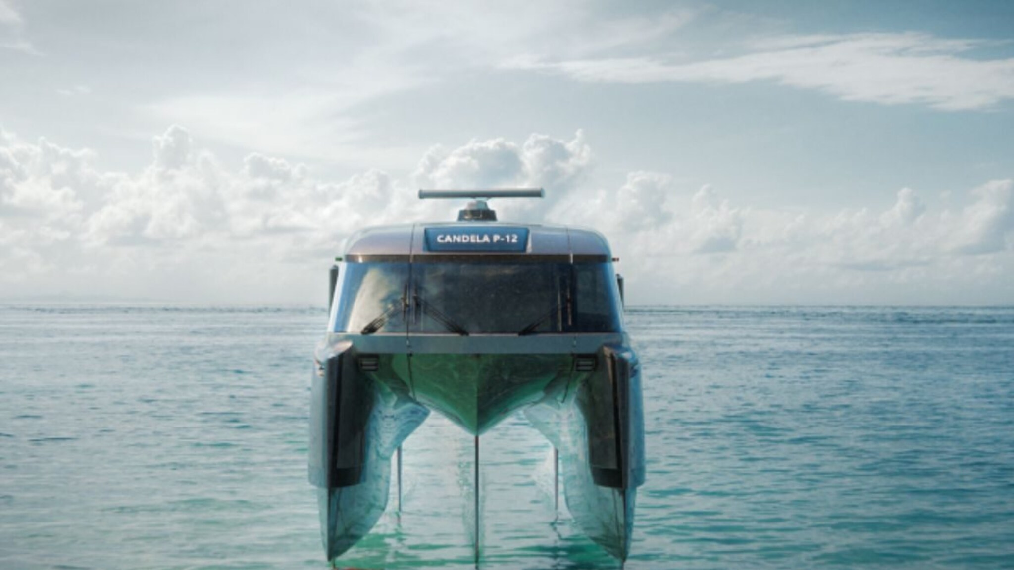 Candela Boats: ना लाटांचे धक्के जाणवणार, ना कुठला आवाज! मुंबईच्या समुद्रात येतेय 'फ्लाईंग बोट', PHOTOS समोर