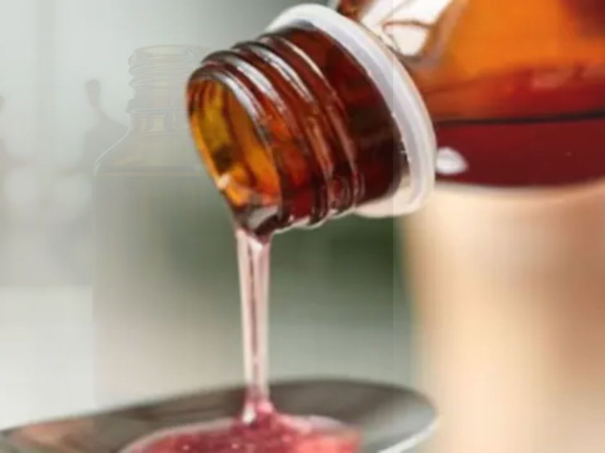 लहान मुलांना Cough Syrup देण्यावर बंदी, संपूर्ण देश अलर्ट; केंद्राकडून सर्व राज्यांना तातडीचे पत्र, बालमृत्यूंनी उडवली खळबळ
