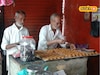 40 लिटर दुधाचा बनवला जातो पेढा, काही तासांत होतात गायब, हे ठिकाण माहितीये का?