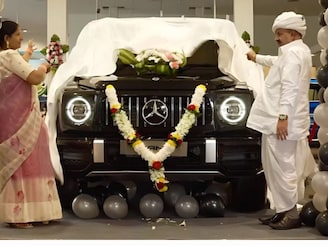 शेतकऱ्याने घेतली 3 कोटी किंमतीची Mercedes G-Wagen, व्हायरल VIDEO चं सत्य समोर