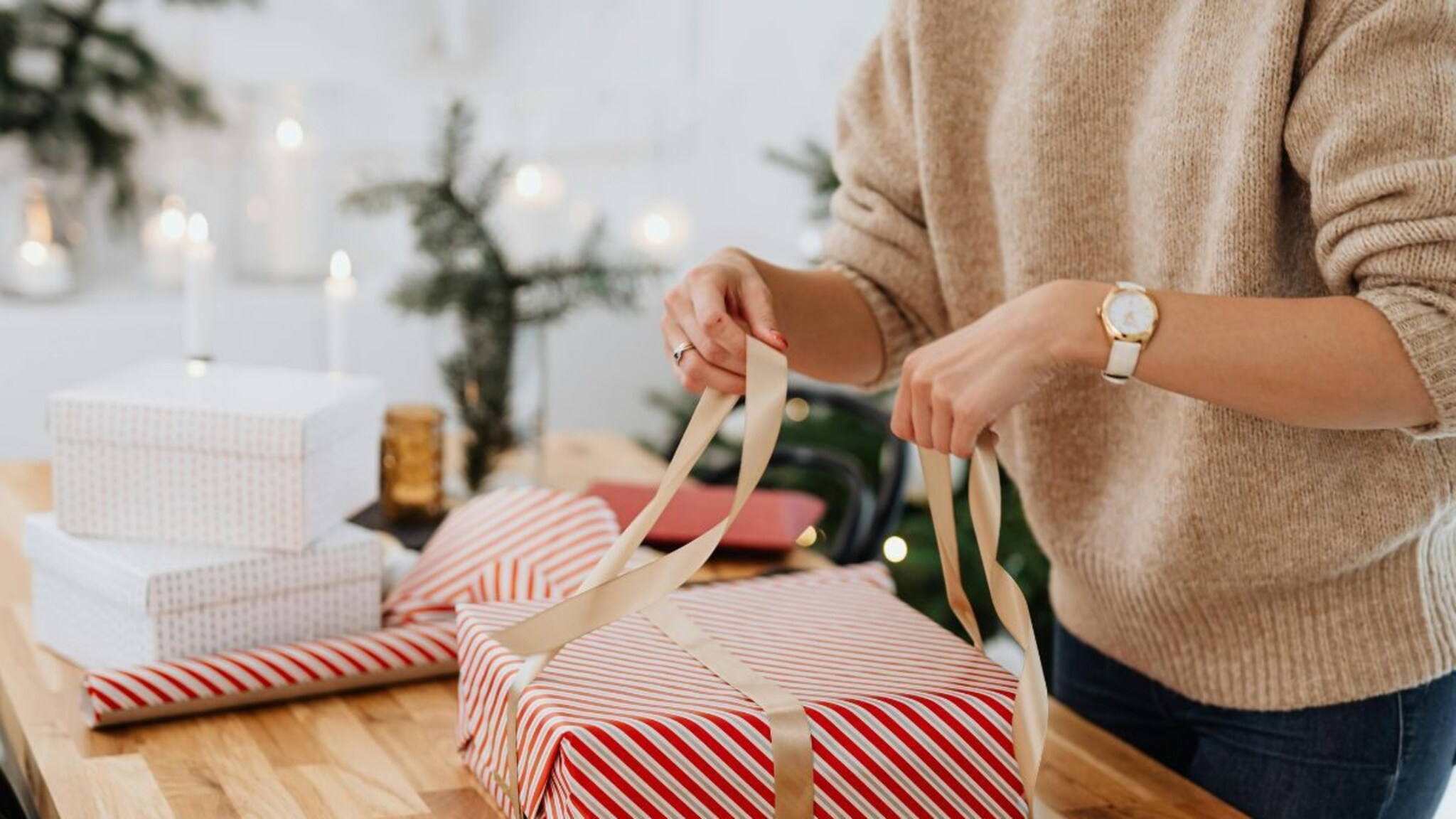 आईनं मुलीच्या बॉयफ्रेंडला पाठवलं गिफ्ट, समोरुन जे उत्तर आलं त्याचा तिनं विचार देखील तिने केला नसावा