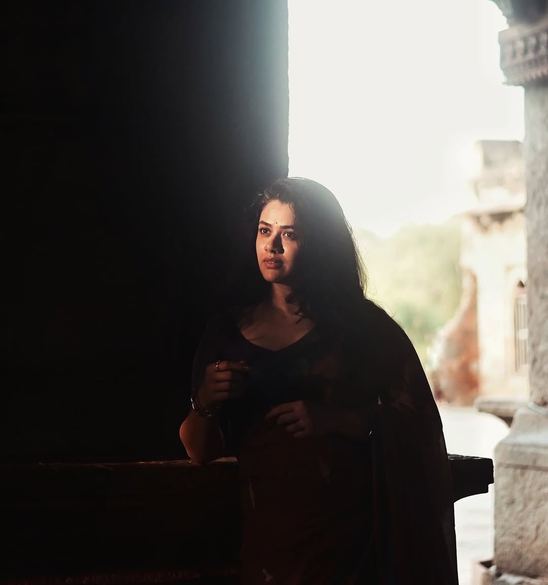 [Image: girija-oak-4-2025-10-fe18273ba3896c2ff6a...bb5034.jpg]