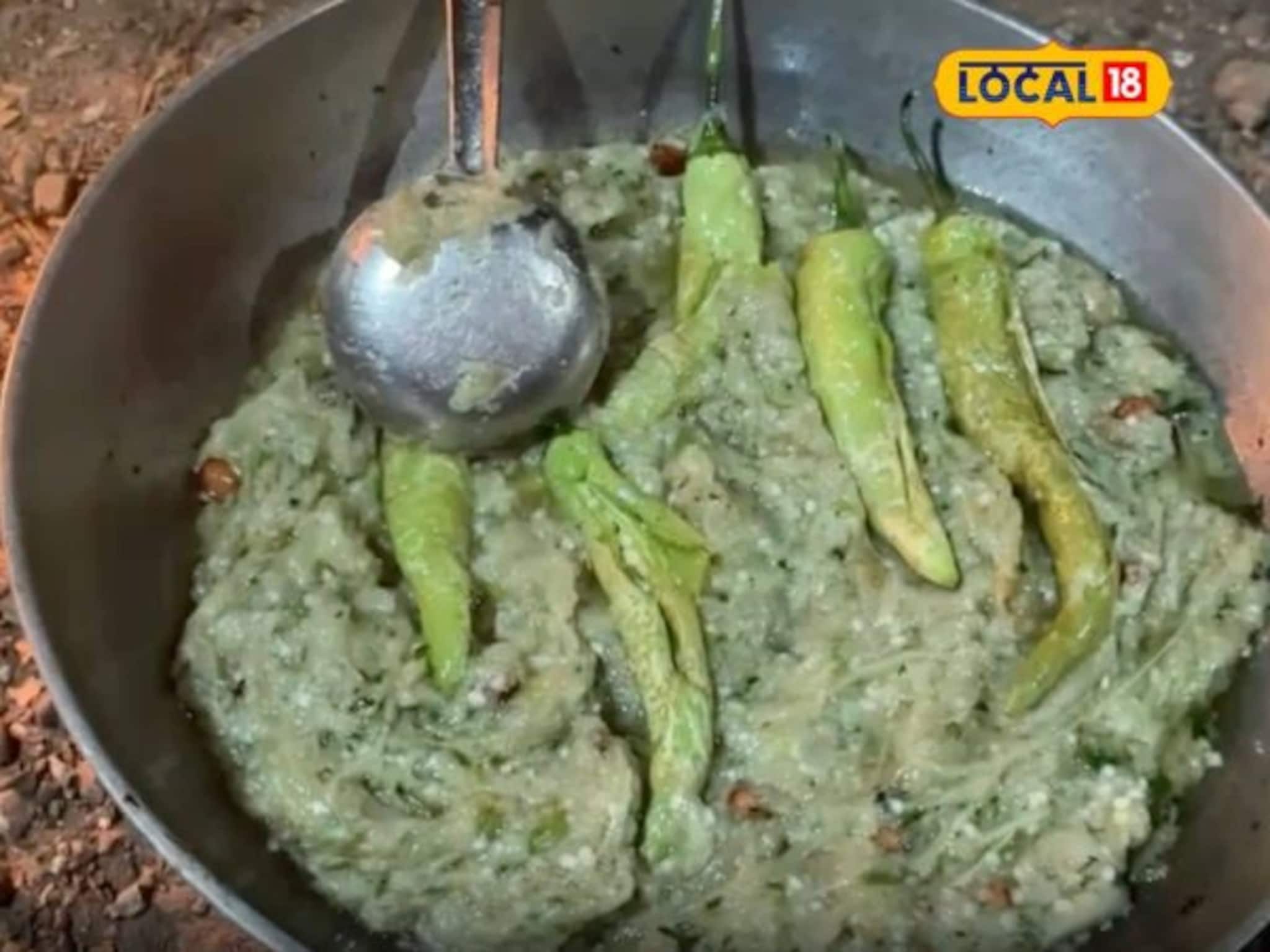 खान्देशी वांग्याचे भरीत बनवा घरीच, ही आहे अगदी सोपी रेसिपी