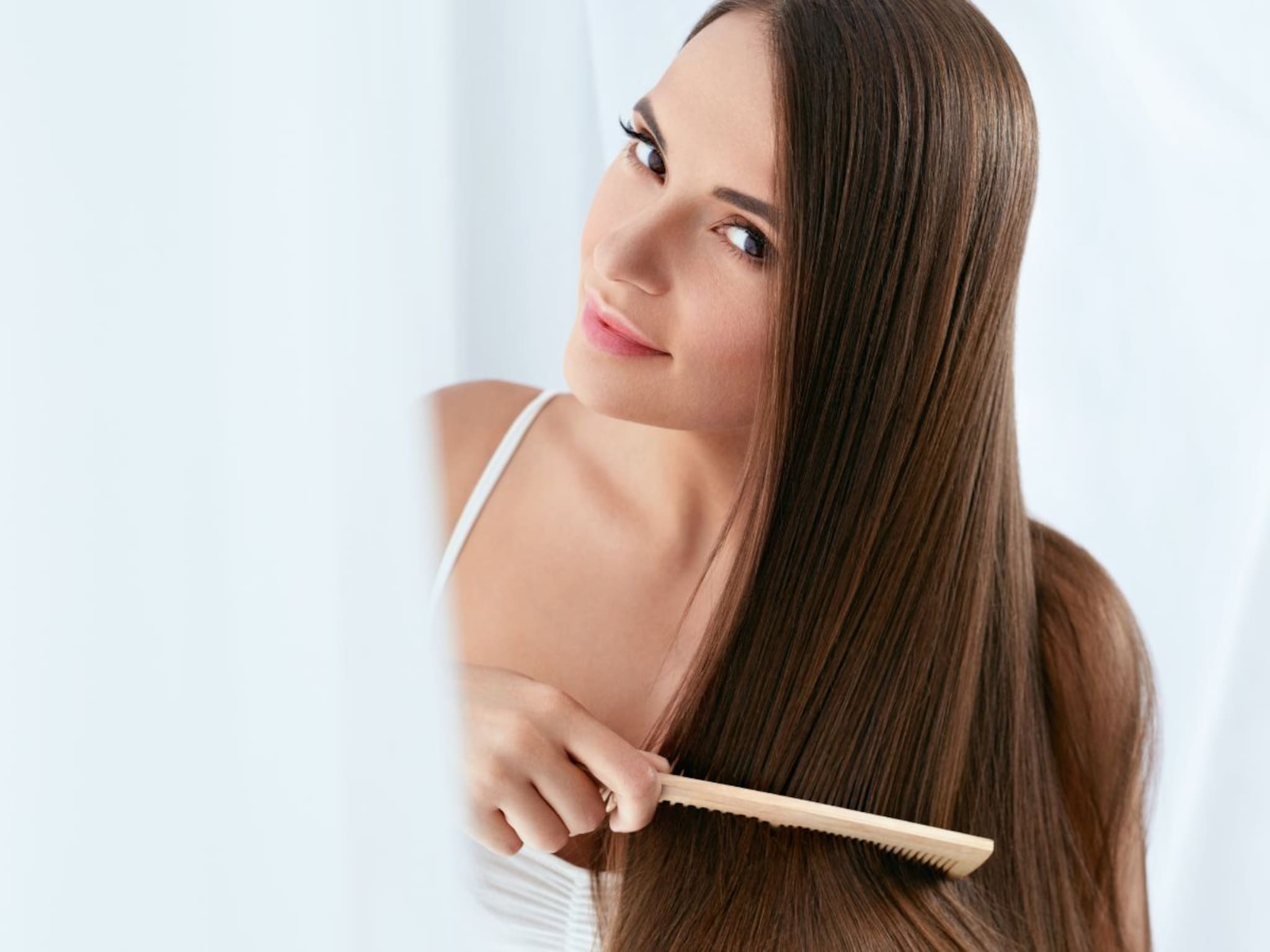 Winter Care : हिवाळ्यातही दिसतील केस मऊशार, केसांची निगा राखण्यासाठी हे घटक महत्त्वाचे