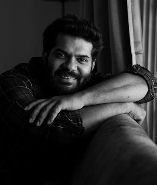  हार्दिक जोशी मराठी मनोरंजनसृष्टीतील लोकप्रिय अभिनेता आहे.