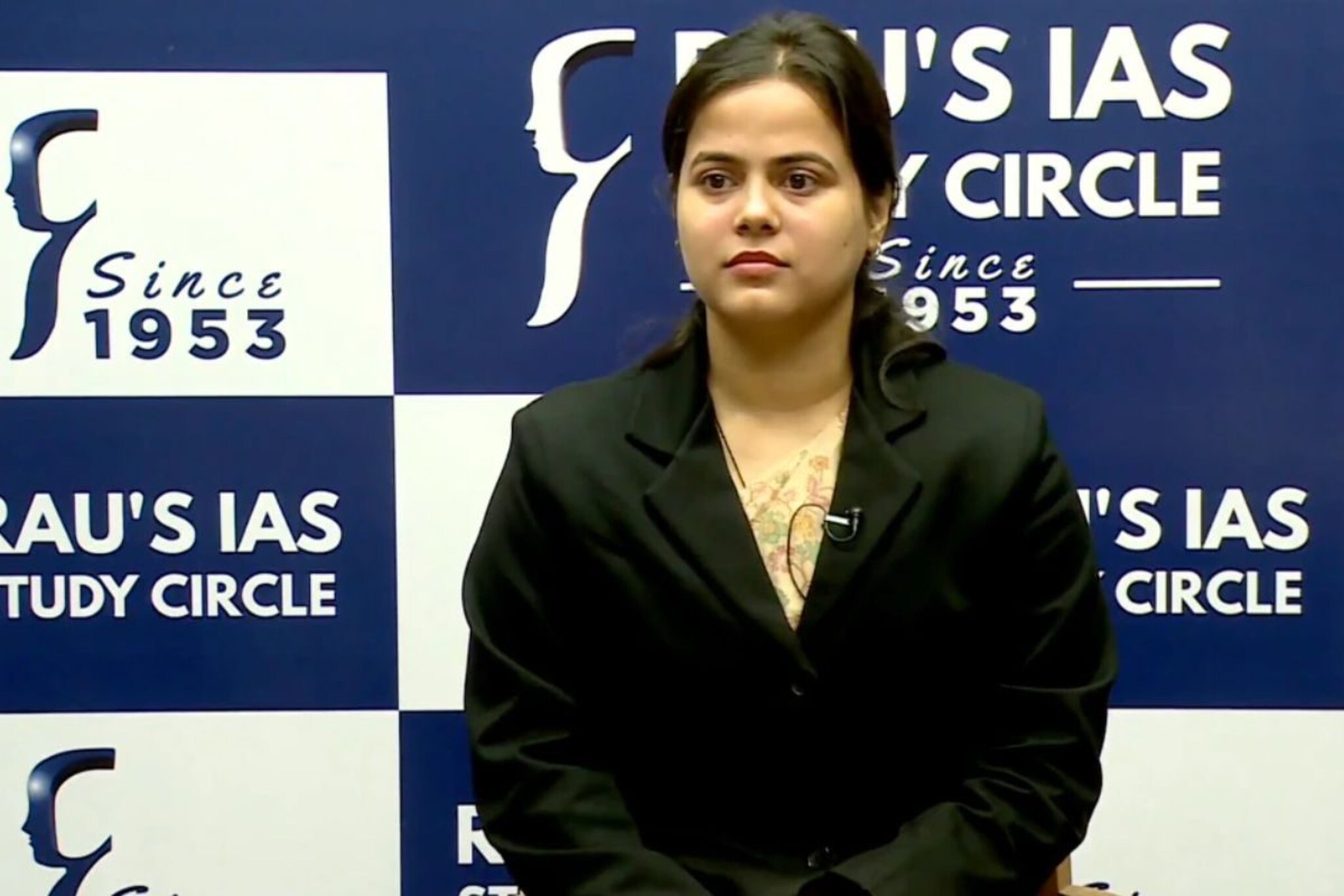 UPSC मुलाखतीतील तो प्रश्न, ज्याचं उत्तर ऐकून पॅनेलही झालं थक्क, काय म्हणाली टॉपर