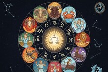 Astrology: खूप काळाचं कष्ट फळास! या 5 राशींचे आता चमकणार नशीब; शनि-मंगळ कृपा धरणार