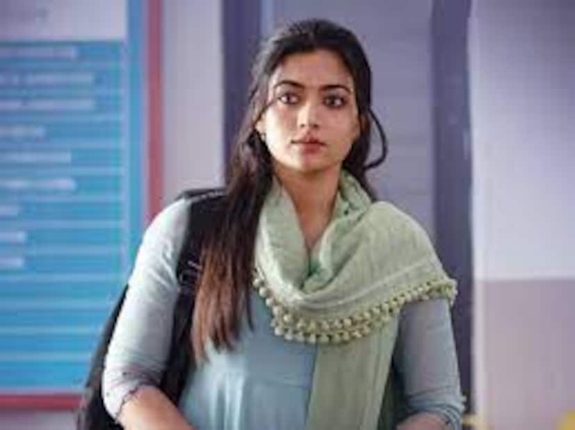  द गर्लफ्रेंड : रश्मिका मंदाना अभिनीत 'द गर्लफ्रेंड' हा एक रोमँटिक ड्रामा असणारा चित्रपट आहे. तेलुगू, तामिळ, हिंदी, मल्याळम आणि कन्नड भाषेत हा चित्रपट 7 नोव्हेंबरला प्रदर्शित होत आहे.