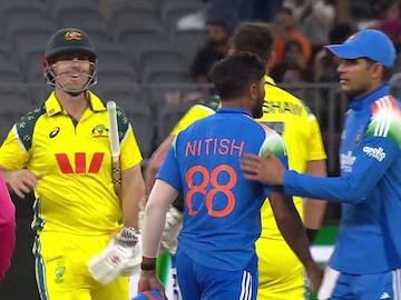 ind vs aus 1st odi