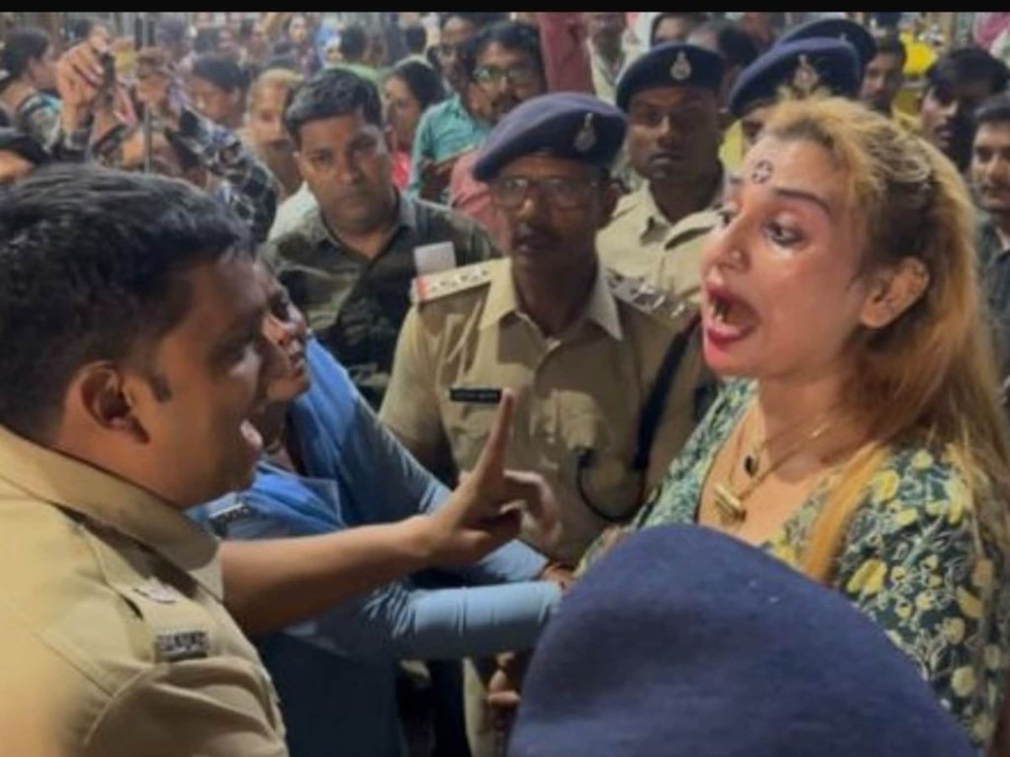 25 किन्नरांनी एकाच रूममध्ये उचललं टोकाचं पाऊल, हादरवणारं दृश्य, रुग्णालयात आक्रोश अन् किंकाळ्या!