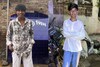 रीलच्या नादात 2 मित्रांचा करुण अंत, रेल्वे ट्रॅकवर आढळले छिन्नविछिन्न मृतदेह