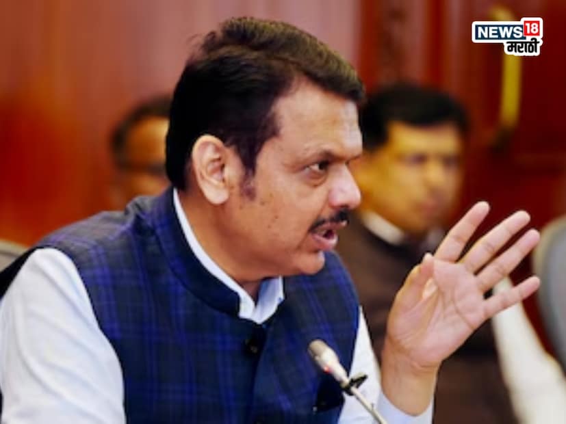यानंतर अक्षयने फडणवीसांना एक काल्पनिक प्रश्न विचारला, 