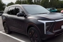Mahindra करणार लवकरच मोठा धमाका, आणतेय फॅमिलीसाठी खास 7 सीटर SUV