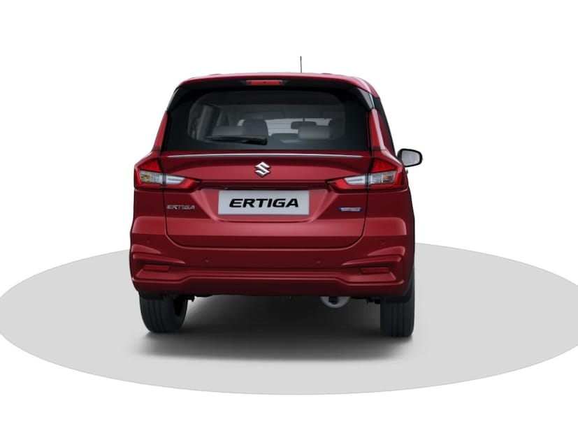 maruti suzuki ertiga पेट्रोल मोडवर ही कार 20.51kmpl मायलेज देते, तर सीएनजीवर 26km/kg मायलेज देते. 