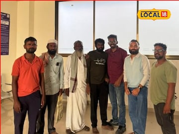 हा तर सोशल मीडियाचा चमत्कार! कर्नाटकात हरवलेला तरुण विरारला सापडला, 2 वर्षांनी झाली बाप-लेकाची भेट हा तर सोशल मीडियाचा चमत्कार! कर्नाटकात हरवलेला तरुण विरारला सापडला, 2 वर्षांनी झाली बाप-लेकाची भेट