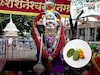 शनी दोष घालवण्यासाठी मोठी संधी! दसऱ्याच्या दिवशी हे उपाय करा, साडेसाती जाणारच
