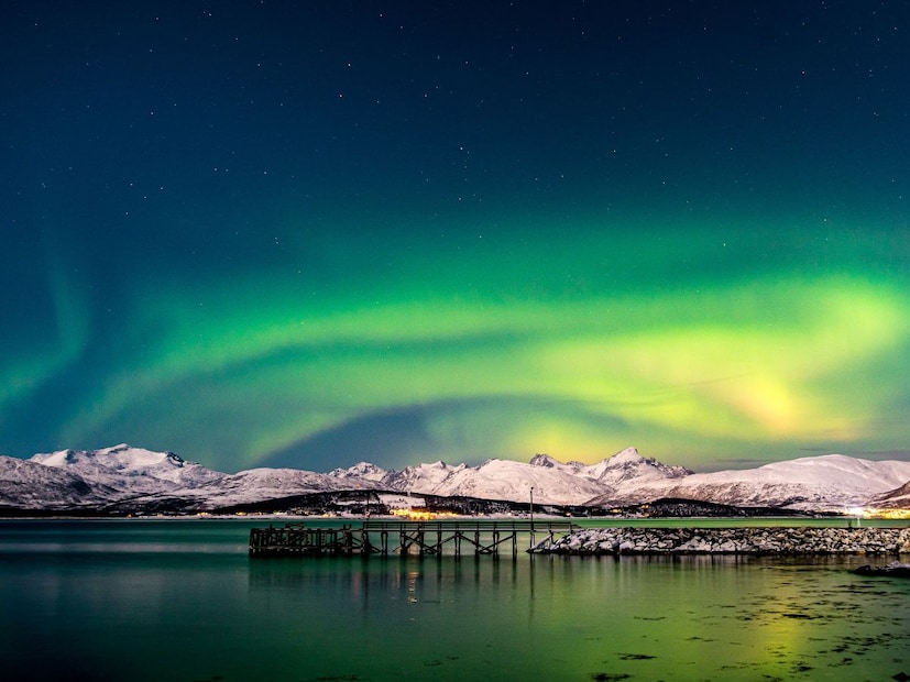 येथून पुढे फक्त आर्क्टिक महासागर (Arctic Ocean) सुरू होतो. उन्हाळ्याच्या दिवसांत येथे सूर्य मावळत नाही म्हणजे 24 तास प्रकाश असतो आणि हिवाळ्यात अगदी उलट, काही महिन्यांसाठी पूर्ण काळोख पसरतो. हेच या ठिकाणाचं खास वैशिष्ट्य आहे.