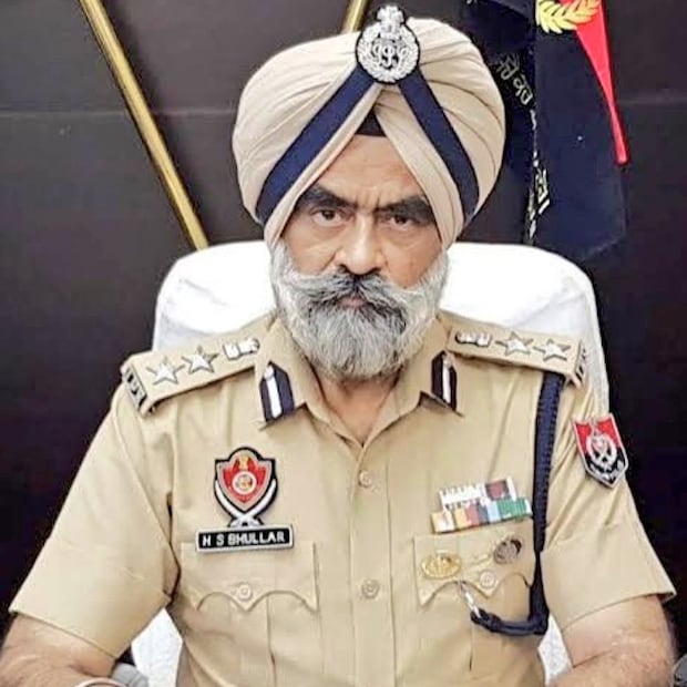 सीबीआयने कसून चौकशी केल्यानंतर डीआयजी भुल्लर आणि दलाल कृष्णू या दोघांनीही लाच घेतल्याची कबुली दिली आहे. डीआयजी भुल्लर यांच्या चंदीगड येथील निवासस्थानी छापा टाकल्यावर सीबीआयला कोट्यवधी रुपयांच्या मालमत्तेची कागदपत्रे, मोठी रोकड, सोने आणि दागिने सापडले. ही रोकड मोजण्यासाठी सीबीआयला अनेक मोजणी यंत्रे मागवावी लागली. या कारवाईने पंजाब पोलीस दलात मोठी खळबळ उडाली आहे.