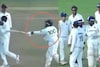 Prithvi Shaw VIDEO :  कॉलर पकडायला गेला नंतर बॅटने मारायला धावला,पृथ्वी शॉच्या म