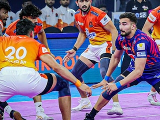 प्रो कबड्डी लीगमध्ये दिल्लीचा दणका, थरारक फायनलमध्ये पुणेरी पलटनचा पराभव, शेवटच्या दीड मिनिटात फिरला सामना! प्रो कबड्डी लीगमध्ये दिल्लीचा दणका, थरारक फायनलमध्ये पुणेरी पलटनचा पराभव, शेवटच्या दीड मिनिटात फिरला सामना!