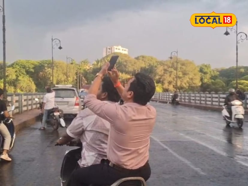 यावेळी एक नव्हे तर दोन इंद्रधनुष्य एकाच वेळी दिसल्याने पुणेकरांमध्ये प्रचंड उत्सुकता निर्माण झाली. सोशल मीडियावरही काही मिनिटांत या दृश्याचे फोटो आणि व्हिडिओ व्हायरल झाले. पुण्यातील एस. एम. जोशी पूल परिसर, शनिवारवाडा, सेनापती बापट रोड आणि खडकवासला भागात अनेकांनी हे दृश्य कॅमेऱ्यात कैद केले.