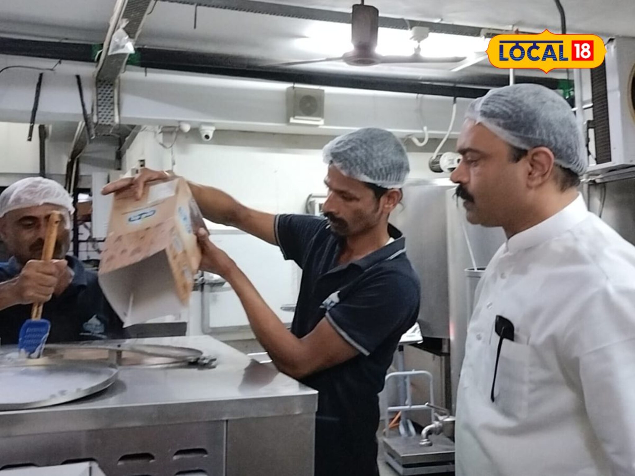 9 रुपयांच्या कमाईपासून आईस्क्रीम व्यवसायाची सुरूवात, आता वार्षिक उलाढाल 10 कोटी