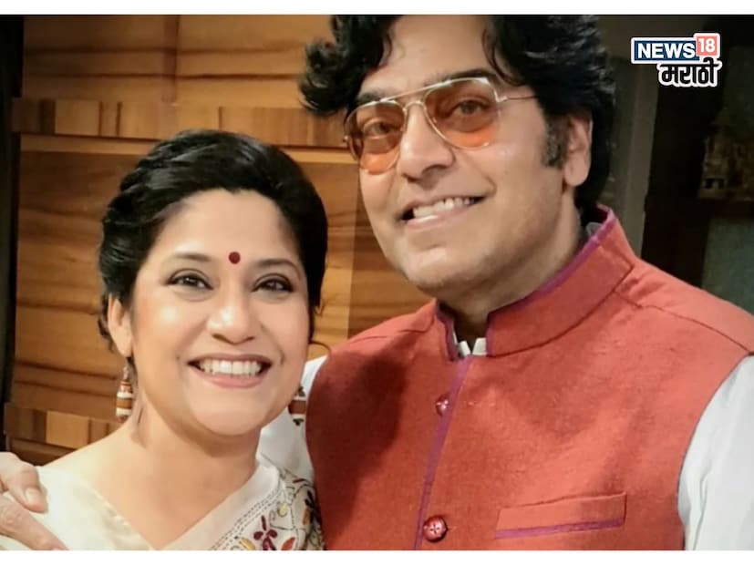 आशुतोष राणा यांनी रेणुकांना दिवाळीच्या शुभेच्छा देण्यासाठी त्यांच्या अन्सरिंग मशीनवर एक लांबलचक संदेश (message) सोडला, ज्यामध्ये त्यांनी आपला नंबर दिला नाही. रेणुकांना हा संदेश इतका आवडला की त्यांनी स्वतः आशुतोष यांना संपर्क केला. येथून दोघांमध्ये बोलणे सुरु झाले. सुमारे तीन महिने त्यांनी फक्त फोनवर (long-distance calls) गप्पा मारल्या. या काळात ते एकमेकांना तासन्तास ओळखू लागले. 