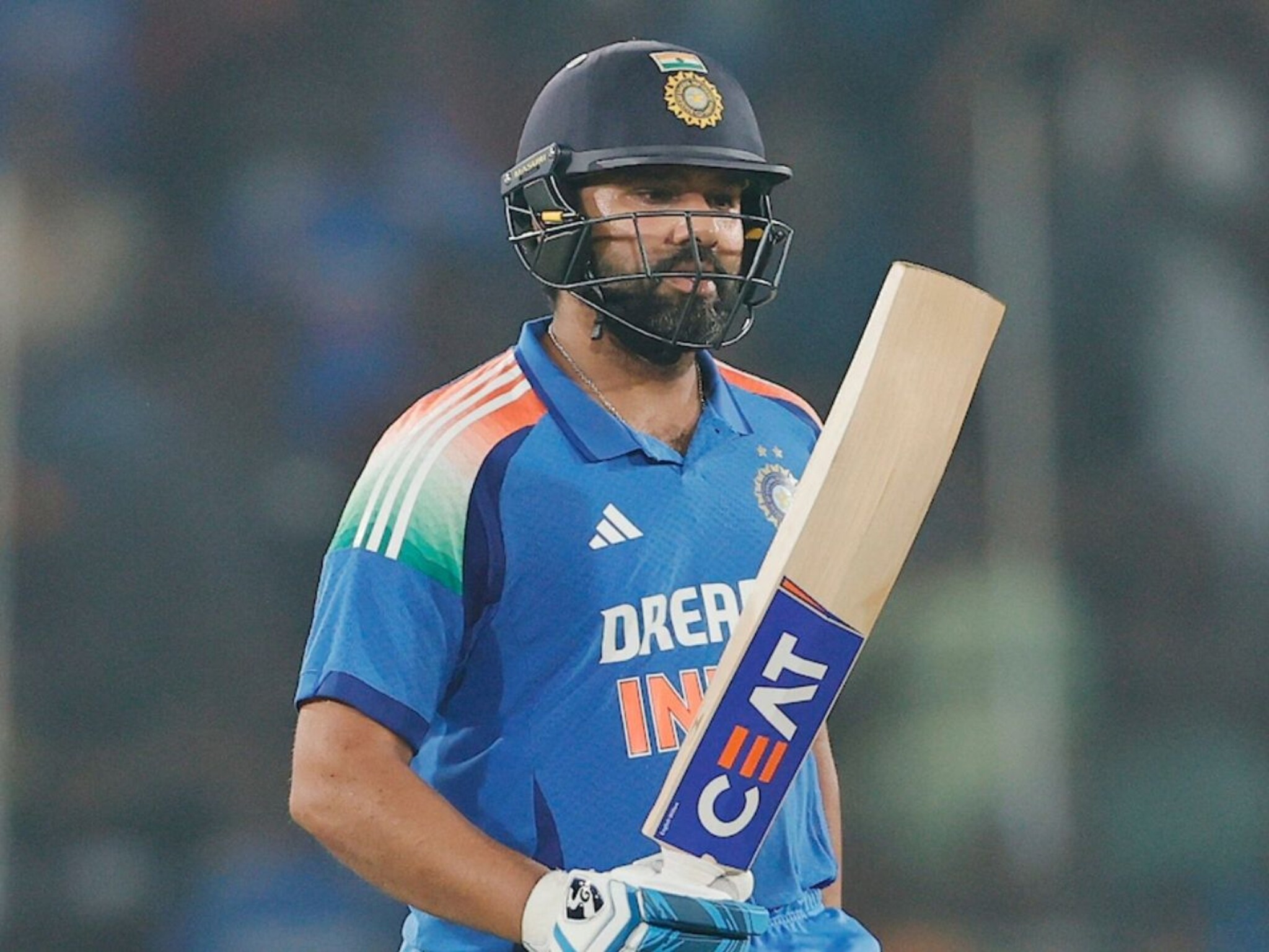 Rohit sharma : कर्णधारपद गेलं, आता एक चूक रोहितला महागात पडणार, माजी क्रिकेटपटूच मोठं वक्तव्य