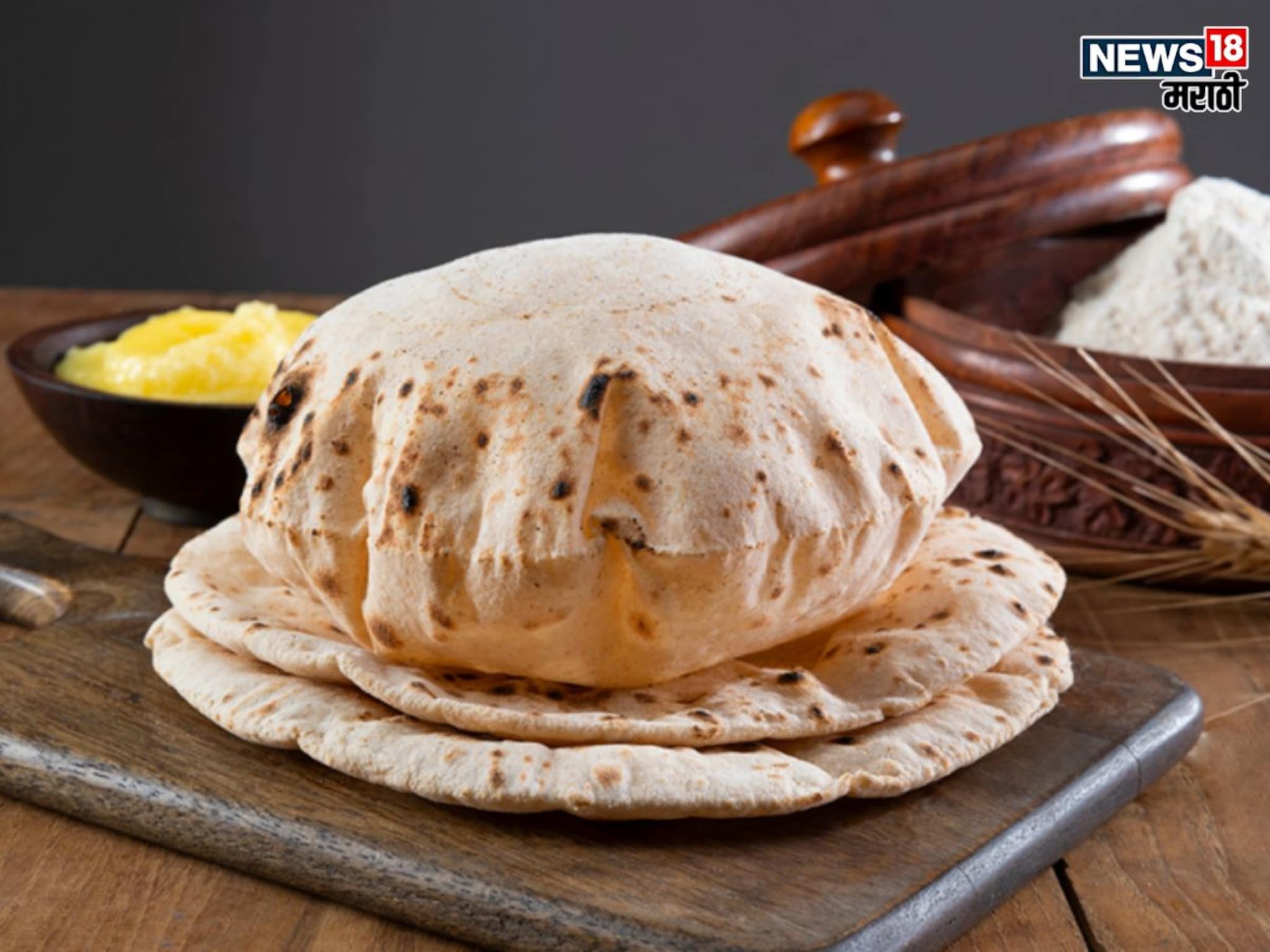 Weight Loss : एका चपातीमध्ये किती असतात कॅलरीज, वजन कमी करायचं असेल तर किती खाव्यात?