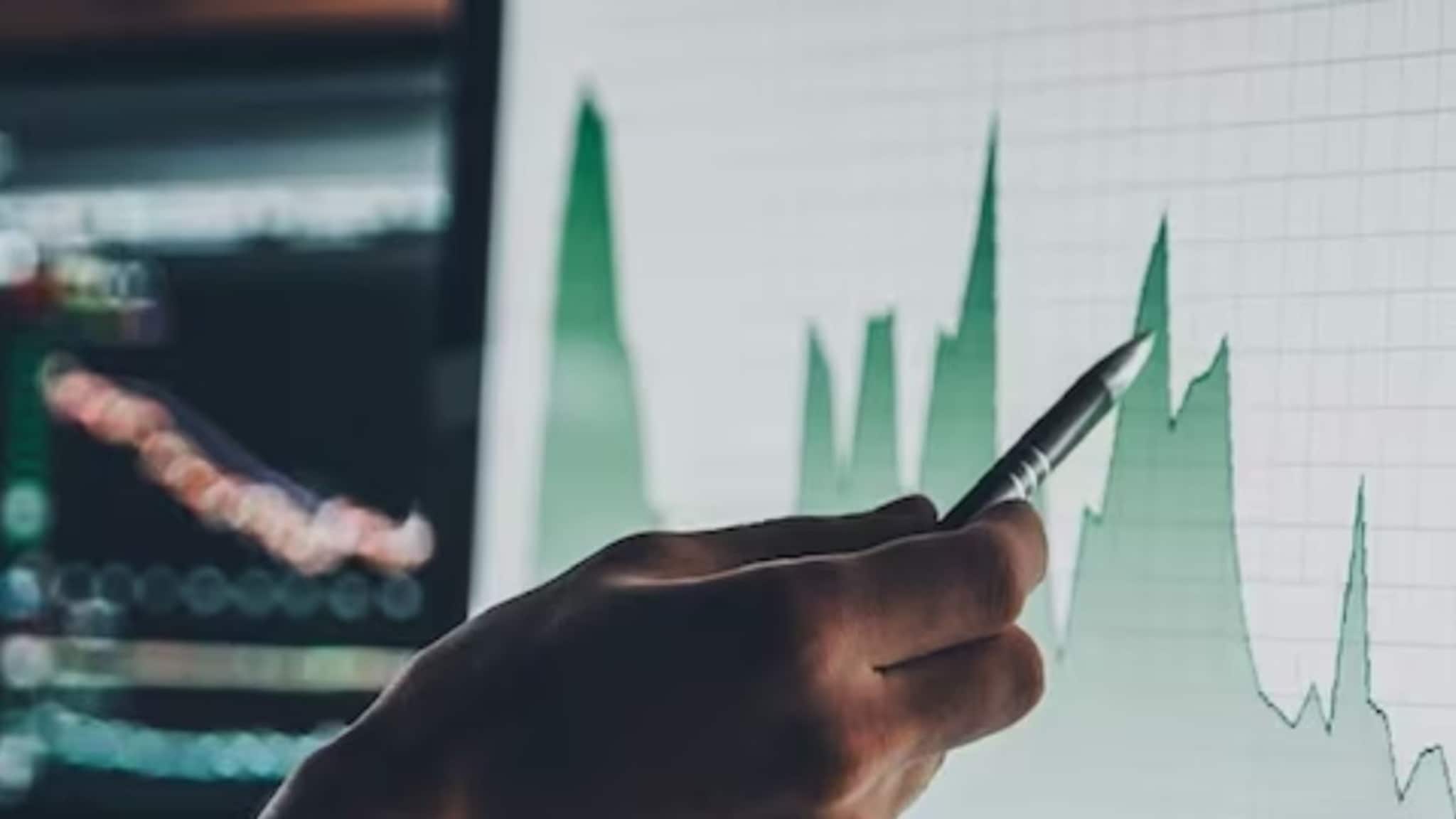 Share Market बंद होताच आली मोठी बातमी, शुक्रवारी बाजारात मोठा ट्विस्ट; Stocks to Watchची 10 शेअरची यादी