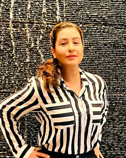 डिसेंबर महिन्यात भाभीजी घर पर है 2.Oचं शूटींग सुरू होणार असल्याचं बोललं जात आहे. दरम्यान शिल्पा आणि निर्मात्यांकडून याबाबत कोणतीही अधिकृत माहिती समोर आलेली नाही. 