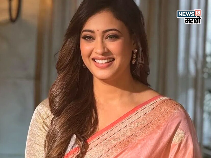  दोन अपयशी लग्न, समाजाचे टोमणे, मीडियाचा दबाव... या सगळ्यातही श्वेता तिवारीने आई म्हणून सिंहिणीसारखी लढाई केली. कोणत्याही आधाराशिवाय दोन्ही मुलांना तिने स्वतःच्या जोरावर वाढवलं. आज पलक 24 वर्षांची आहे आणि बॉलीवूडमध्ये प्रवेश करत आहे, तर रेयांश अजून लहान आहे. आजही श्वेताचं नाव अनेकदा कुठल्या ना कुठल्या अभिनेत्याशी जोडलं जातं. पण ती प्रत्येक वेळी स्पष्ट सांगते – “मी अविवाहित आहे आणि माझी मुलं हेच माझं जग आहे.”