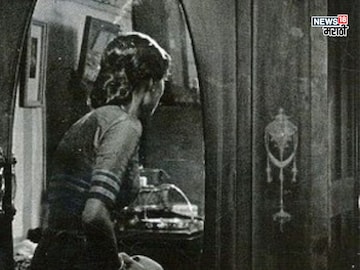 बॉलिवूडचा फेमस अभिनेता, ज्याच्या प्रेमात पडली मराठमोळी अभिनेत्री बॉलिवूडचा फेमस अभिनेता, ज्याच्या प्रेमात पडली मराठमोळी अभिनेत्री
