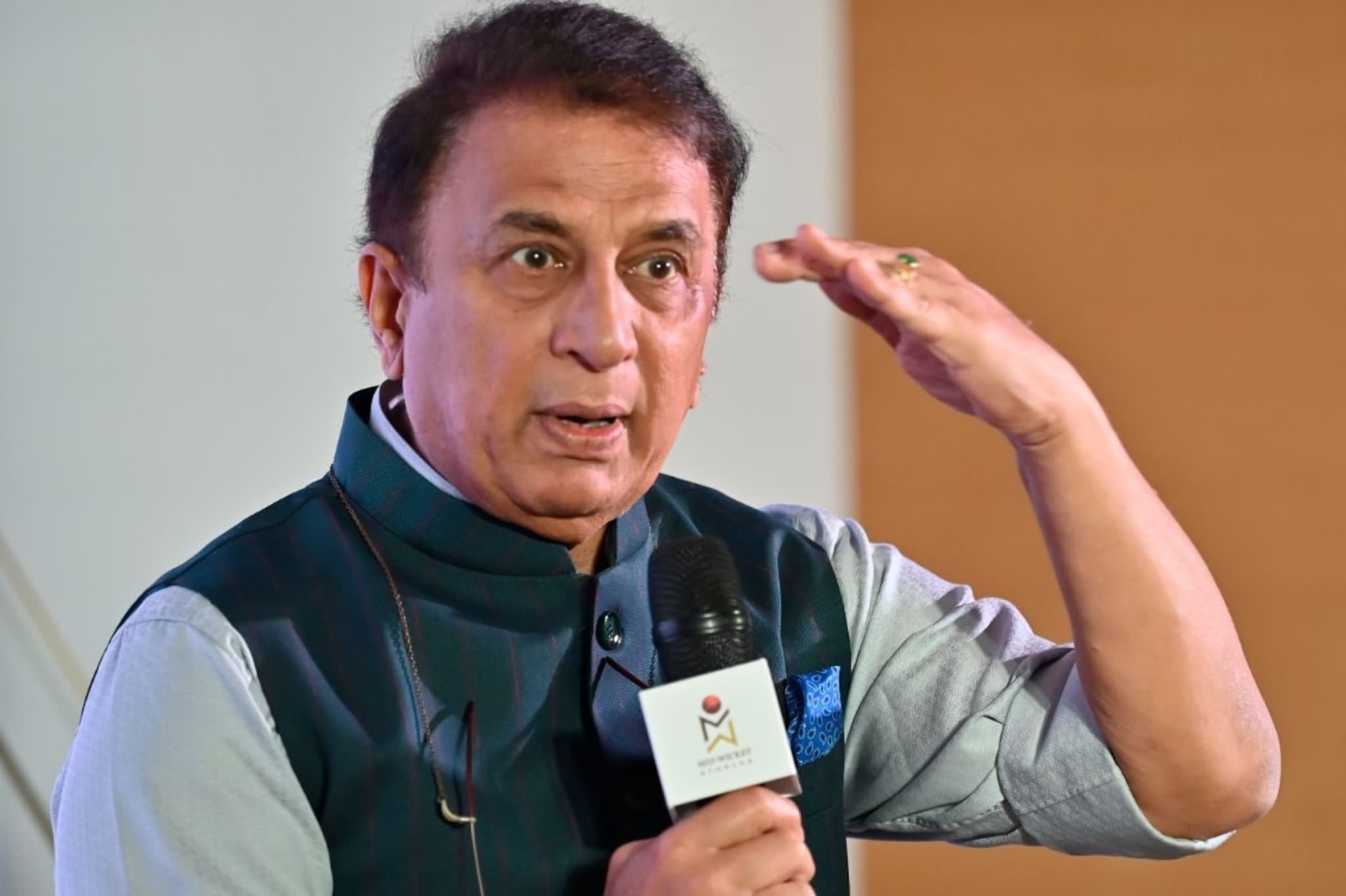 'वाईट बातमीसाठी तयार राहा...', गावसकरांचा गौप्यस्फोट, भारतीयांचं मन दुखावणार!