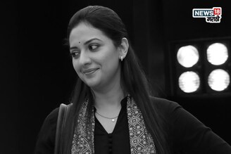 मराठीमध्येही TV विरुद्ध Films? तेजश्री प्रधानने सिनेकलाकारांना धरलं धारेवर