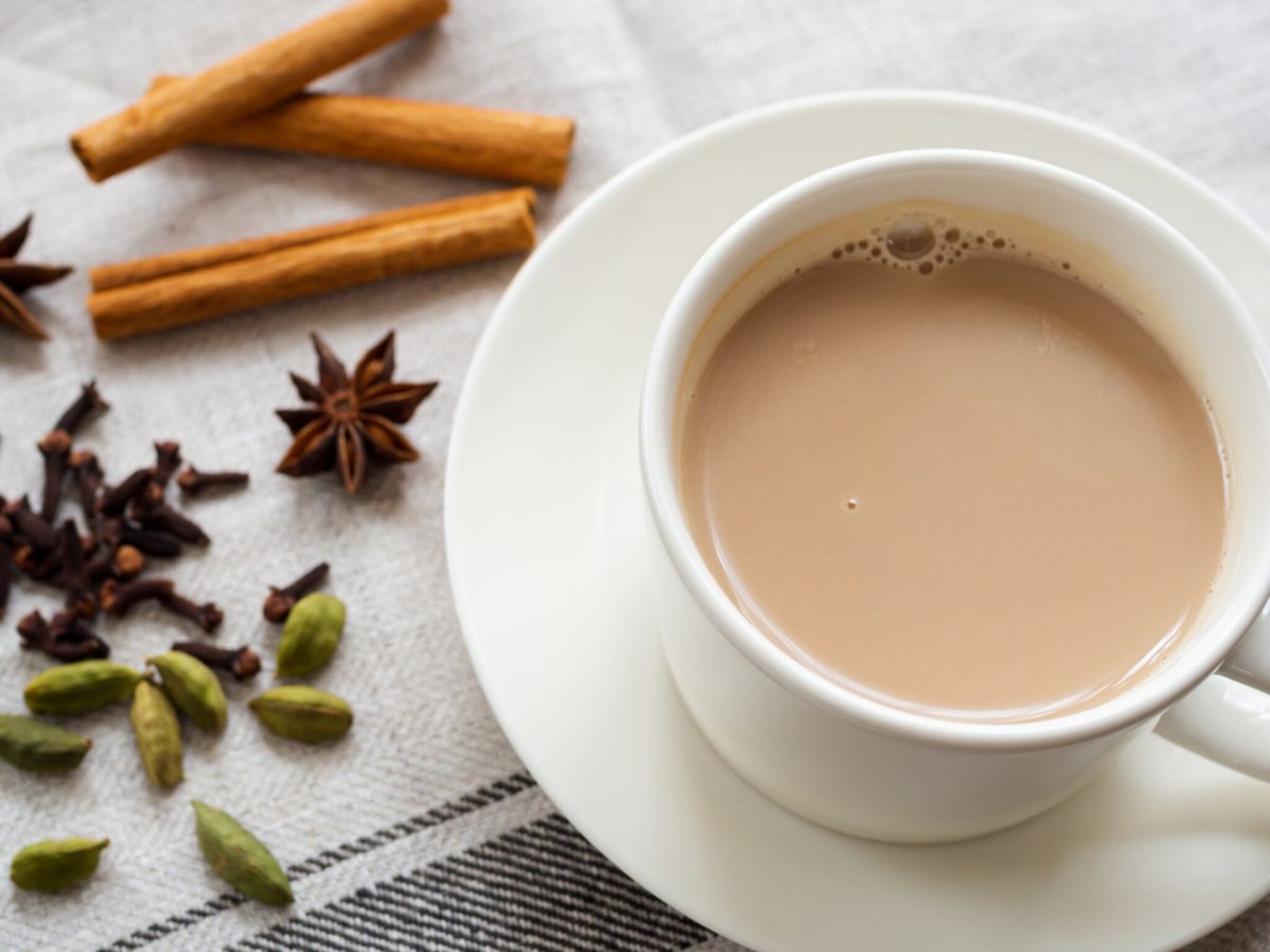 Do You Know : भारताशिवाय इतर कुठल्याही देशांत दूधाची चहा पित नाहीत, तुम्हाला माहितीय का?