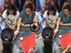 Video: दुकानदारानं पाठ फिरवली आणि....सोन्याच्या दुकानात महिलांनी अशी उडवली अंगठी