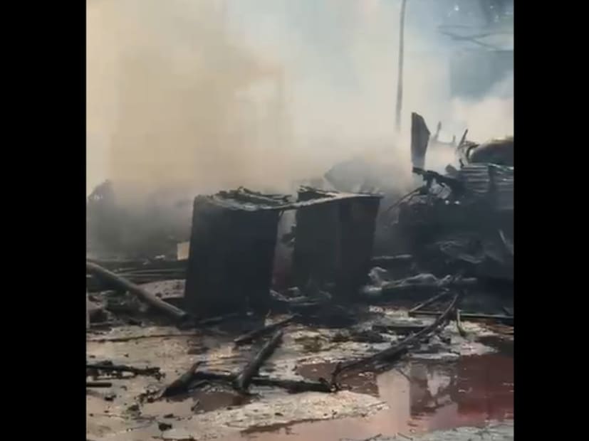 या आगीत कोणत्याही प्रकारची जिवीतहानी झाल्याची माहिती समोर आली नाही आहे.पण फर्निचर मालकांचे लाखोंचे नुकसान झाले आहे. 