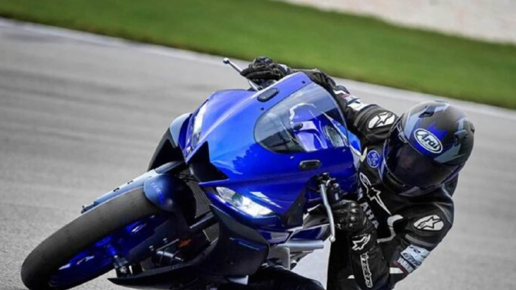 Yamahaच्या प्रीमियम बाइक्स झाल्या स्वस्त! मिळतंय जबरदस्त डिस्काउंट 