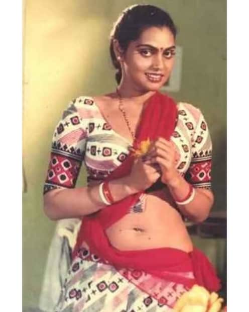 कमल हासन, रजनीकांत आणि चिरंजीवींसारख्या सुपरस्टार्ससोबत काम केलेल्या सिल्क स्मिताचे स्टारडम जास्त काळ टिकले नाही. एका जवळच्या मित्राच्या सल्ल्यावरून तिने निर्मिती क्षेत्रात प्रवेश केला आणि दोन चित्रपट बनवले. या प्रयत्नात तिला त्या काळात २ कोटी रुपयांचे मोठे नुकसान झाले.