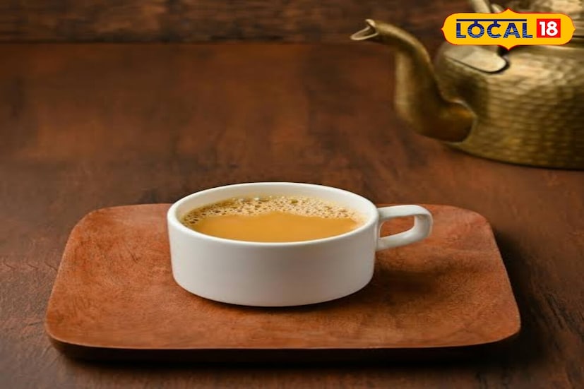 चहाप्रेमी अनेकदा घरी वेगवेगळ्या पद्धतीने चहा बनवण्याचा खूप प्रयत्न करतात. पण त्याचा परिणाम चांगला होत नाही. चहा बनवताना 99% लोक चुका करतात, पण कोणत्याही त्रासाशिवाय चहा कडक बनवणे शक्य आहे. चला कसे ते जाणून घेऊया.