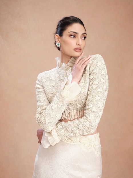 athiya shetty, athiya shetty birthday, athiya shetty age, suniel shetty, athiya shetty quits acting, athiya shetty movies, athiya shetty ends acting career, KL rahul wife athiya shetty, athiya shetty father, athiya shetty movies, athiya shetty quits bollywood, athiya shetty instagram, why athiya shetty quits acting career, athiya shetty age, athiya shetty career, अथिया शेट्टी, सुनील शेट्टी, केएल राहुल,