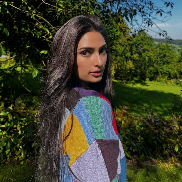 athiya shetty, athiya shetty birthday, athiya shetty age, suniel shetty, athiya shetty quits acting, athiya shetty movies, athiya shetty ends acting career, KL rahul wife athiya shetty, athiya shetty father, athiya shetty movies, athiya shetty quits bollywood, athiya shetty instagram, why athiya shetty quits acting career, athiya shetty age, athiya shetty career, अथिया शेट्टी, सुनील शेट्टी, केएल राहुल, 