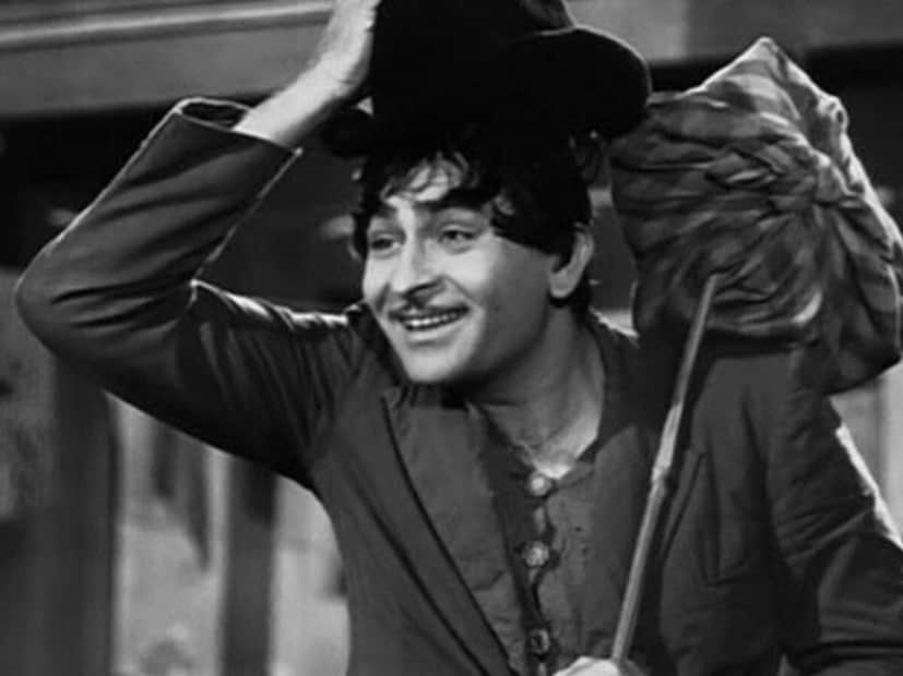 त्यानंतर तिने 1948 साली तिने राज कपूर यांच्याबरोबर 'गोपीनाथ' या सिनेमात काम केलं. या सिनेमाचं दिग्दर्शन आणि निर्मिती महेश कौल यांनी केलं होतं. 