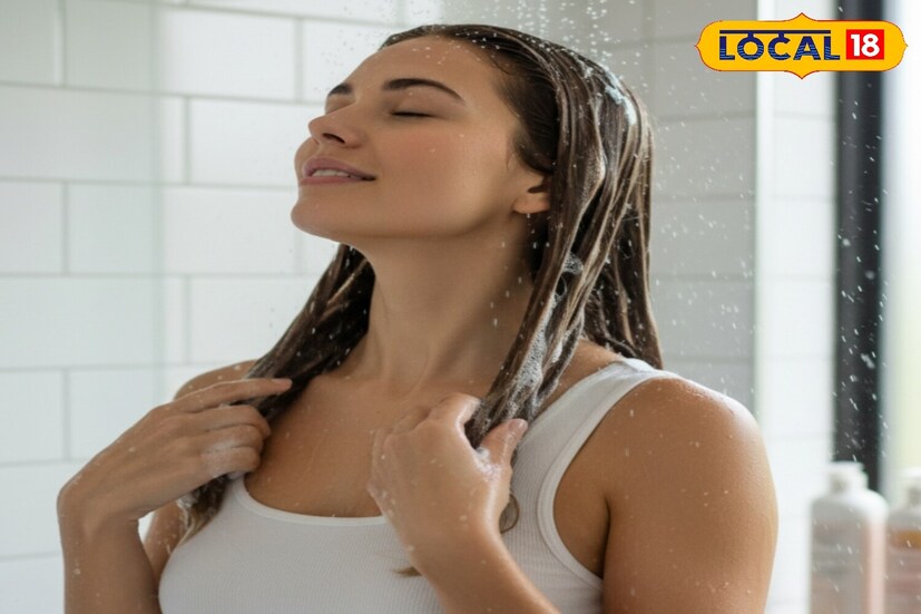 प्रसिद्ध आयुर्वेदिक चिकित्सक डॉ. वंदना तिवारी यांच्या मते, प्रत्येकाच्या केसांच्या गरजा वेगवेगळ्या असतात. रोज केस धुणे आवश्यक नाही, तर तुमच्या टाळूला काय हवे आहे हे समजून घेणे आवश्यक आहे. धुण्यापूर्वी केसांना तेलाने हलके मसाज करणे आणि नंतर कंडिशनर लावल्याने पोषण मिळते असे त्या स्पष्ट करतात.